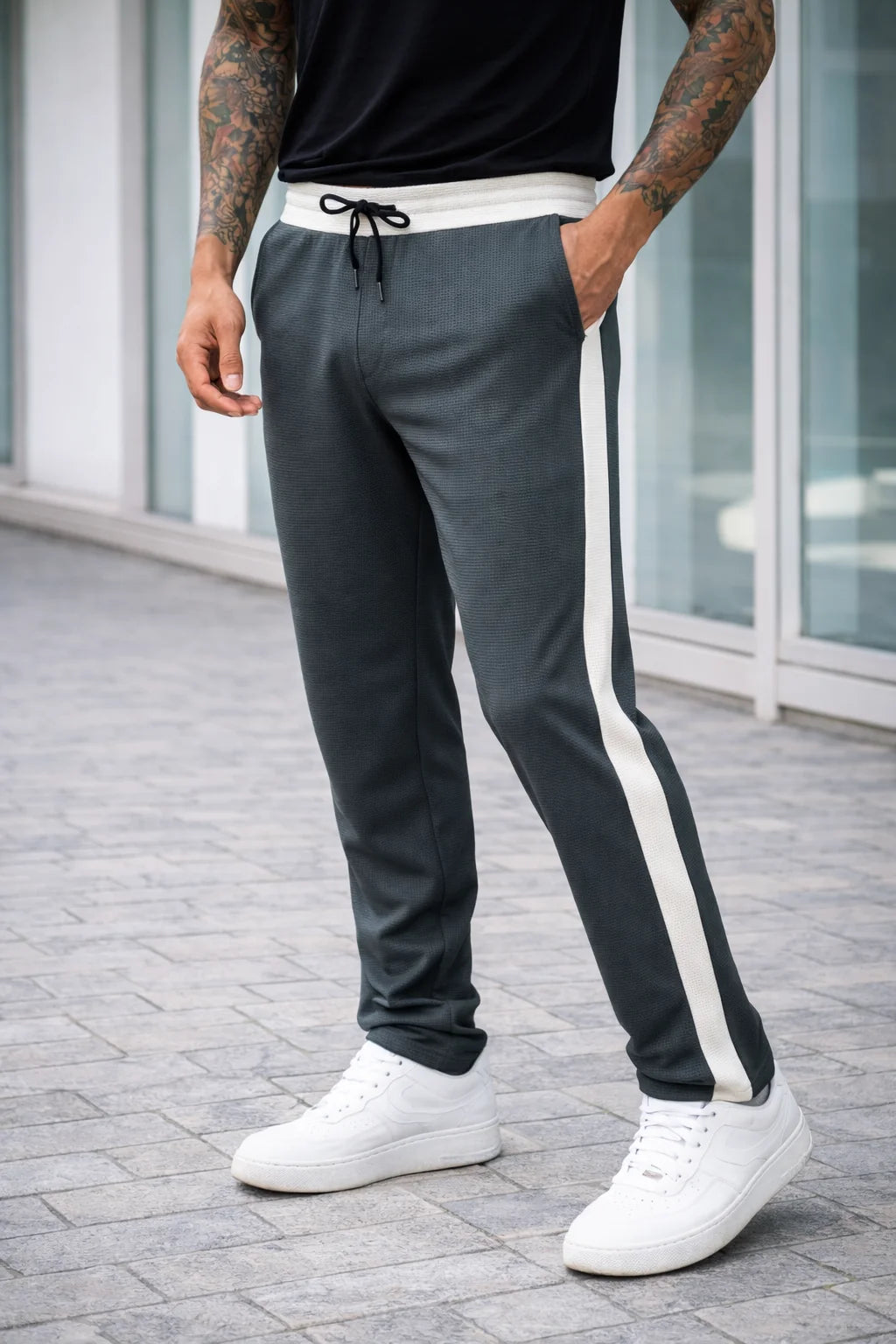 THE BRONZE FIT TROUSER-OLIVE